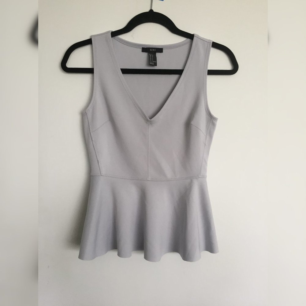 V neck, Pepplum top